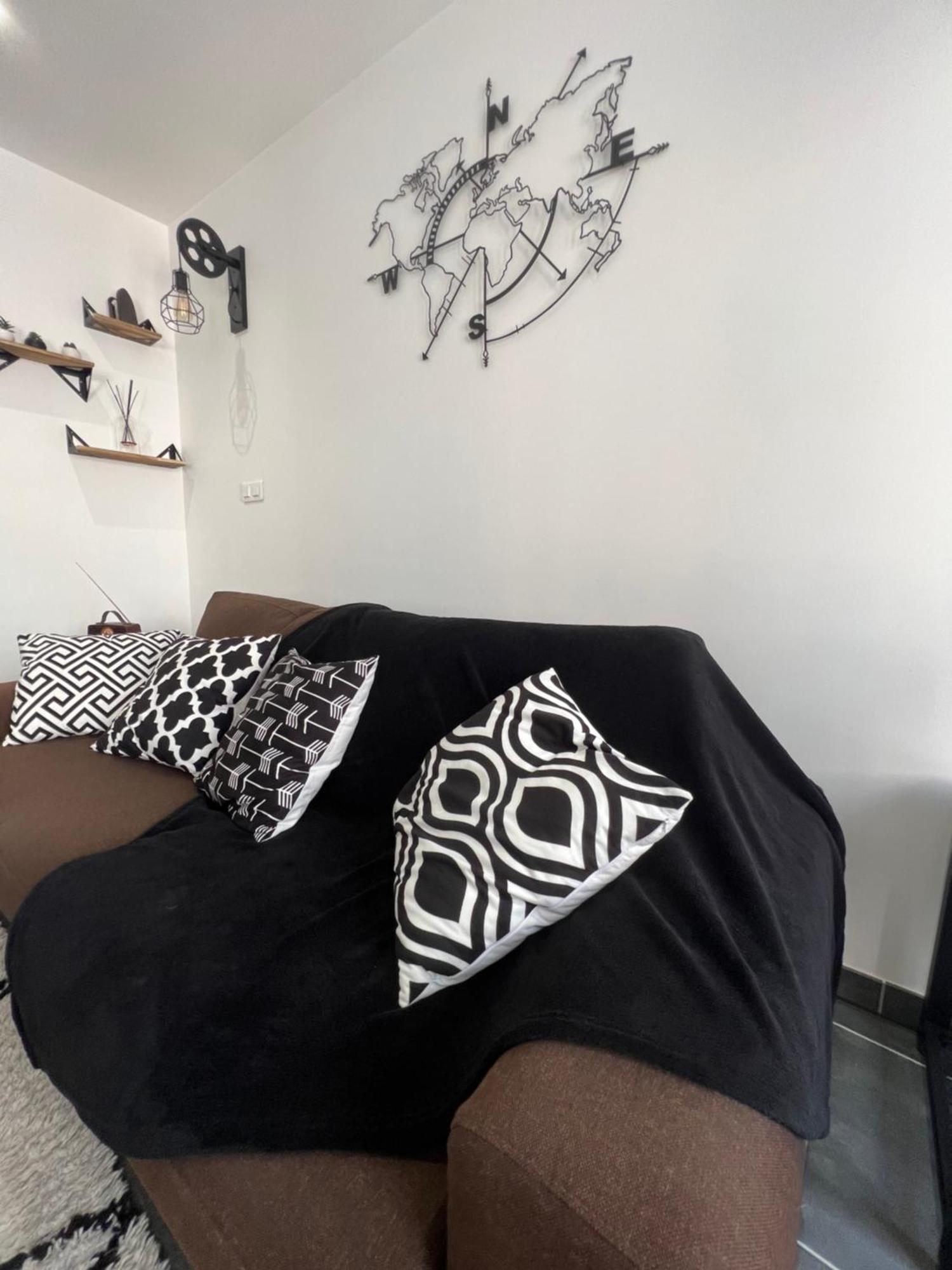 L'Atelier Apartment เครต์ ภายนอก รูปภาพ